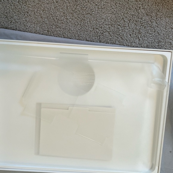 One MacBook Pro Box - Picture 2 of 2